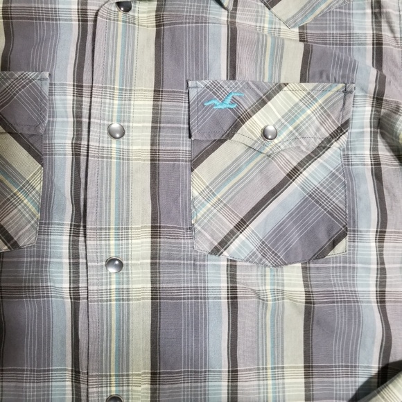 Hollister button down shirt - Picture 3 of 7